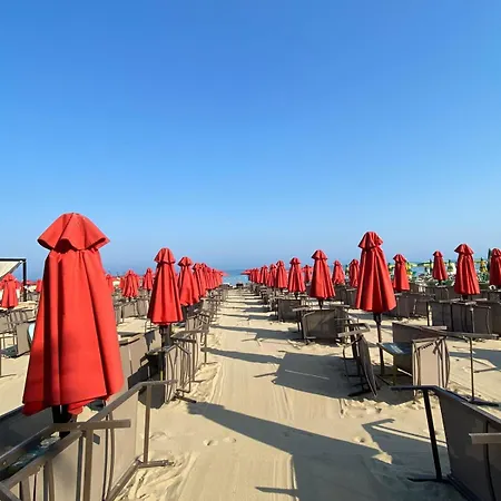 Adriatic Serenity Coast דירה גולם