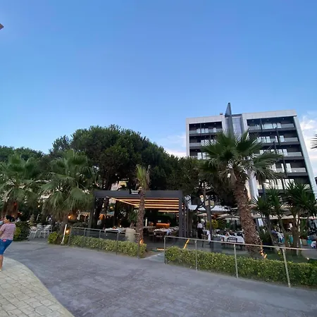 Adriatic Serenity Coast דירה