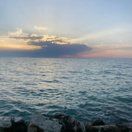 Adriatic Serenity Coast דירה *